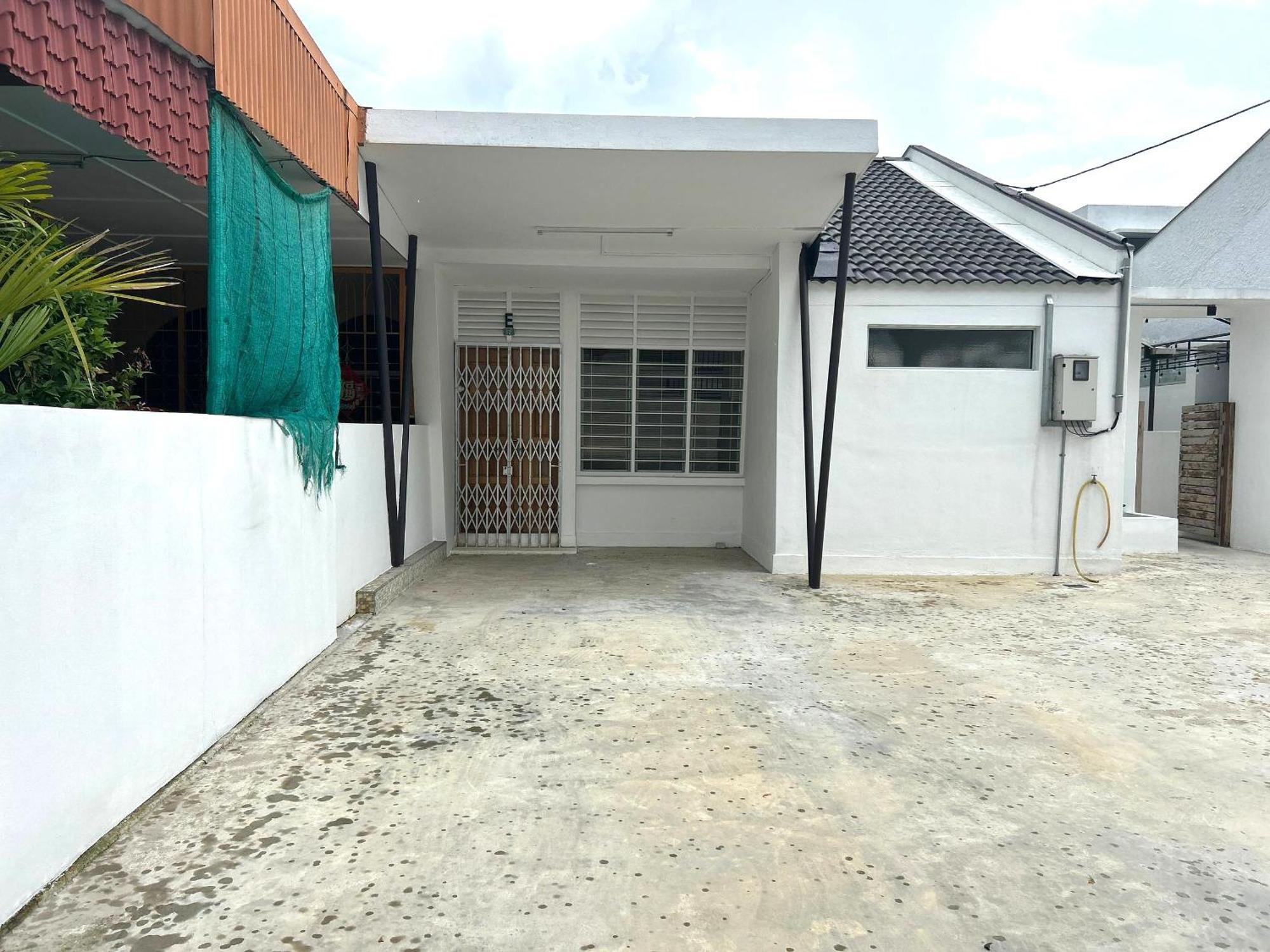 Garden Holiday home